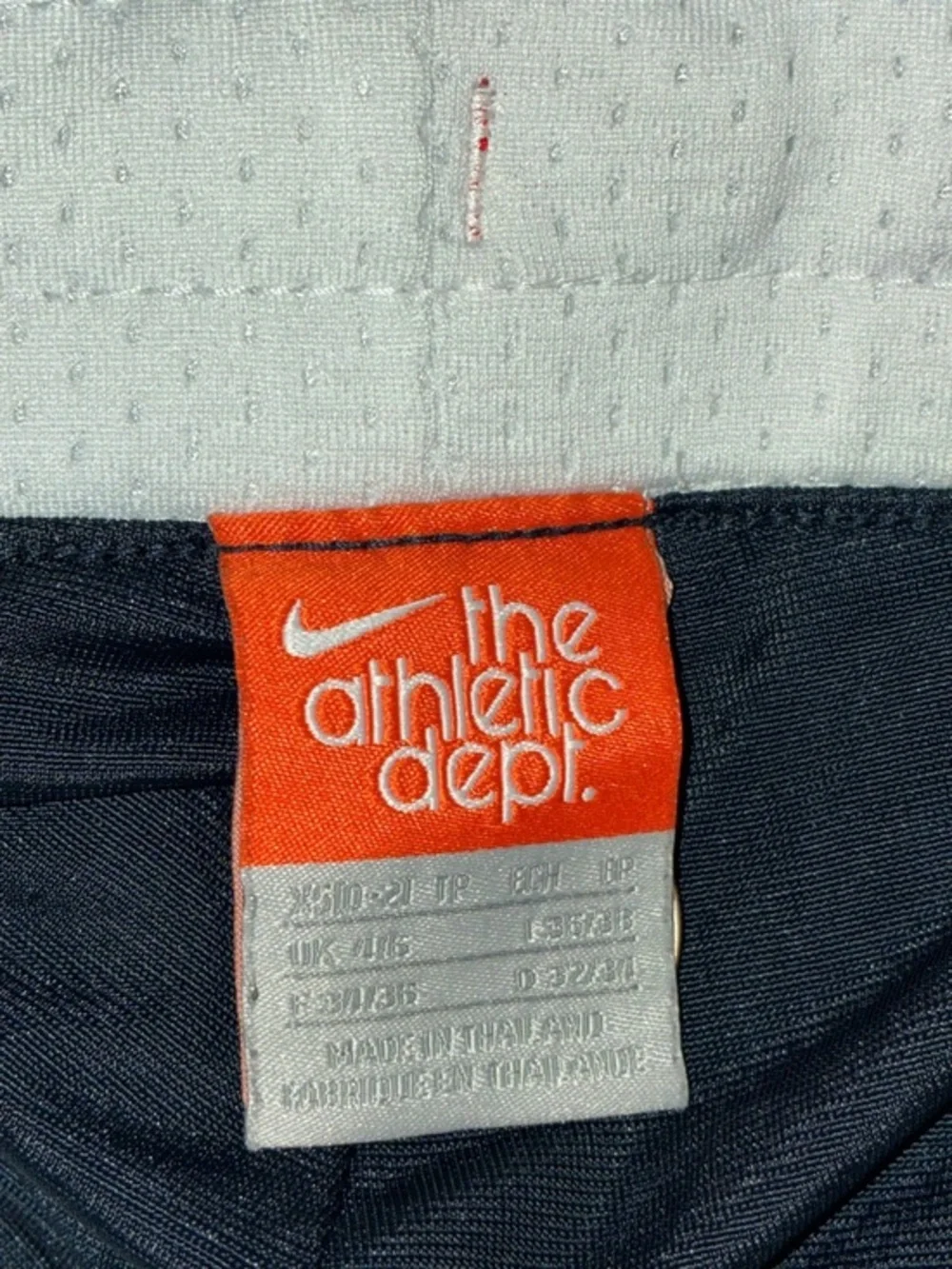 Nike The Athletic Dept. Retro Vintage Style Athletic Workout Shorts